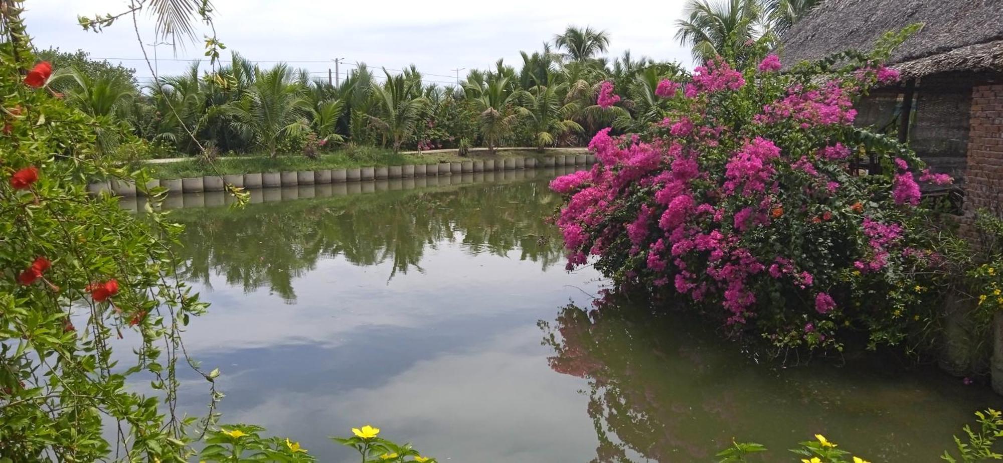 Lakeview Villa Homestay Hoi An Exterior photo